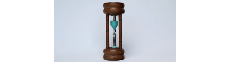 引越しにかかる時間の目安は？作業量・距離・人数で徹底比較