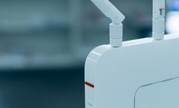 ネット回線の引越し手続きと注意点